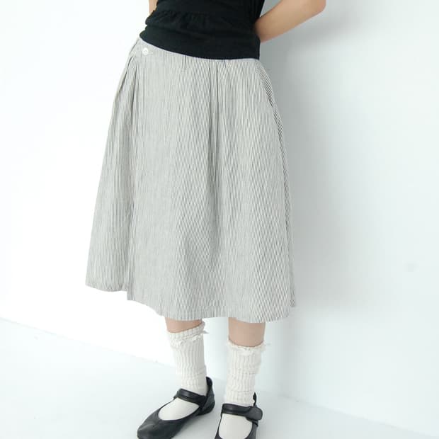 Freak’s store wrap skirt