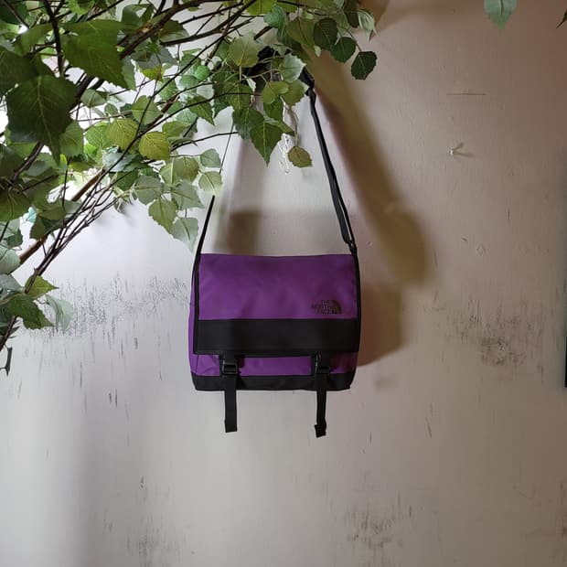 노스페이스 크로스백