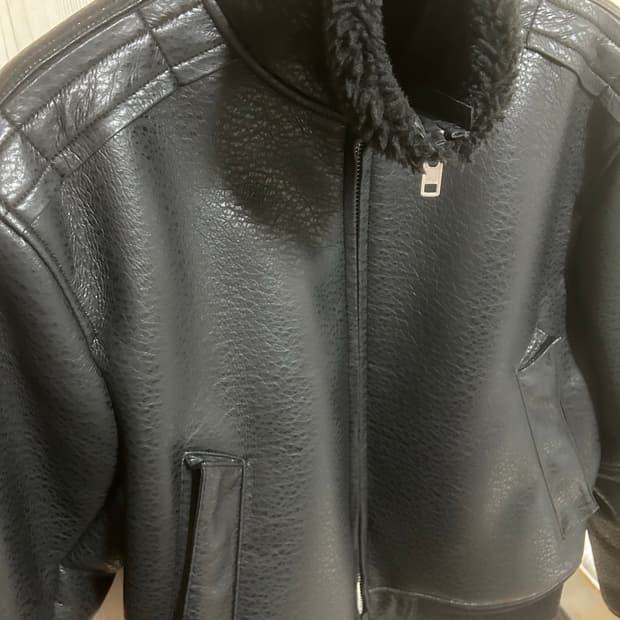 알렌느 HALEINE 레더 하이넥 블루종 블랙 WJ40