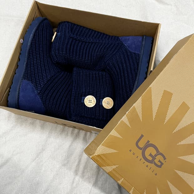 어그 카디 니트 부츠