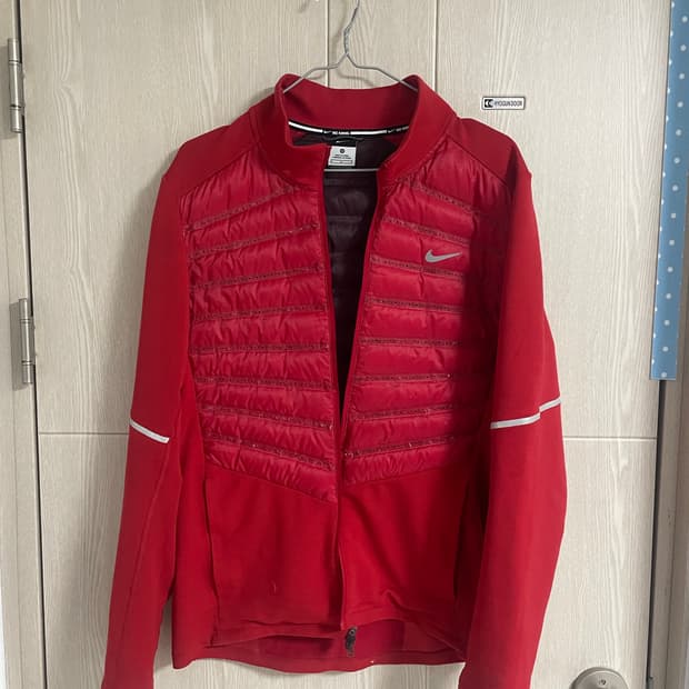 [M]나이키 에어로로프트 런닝 자켓 레드