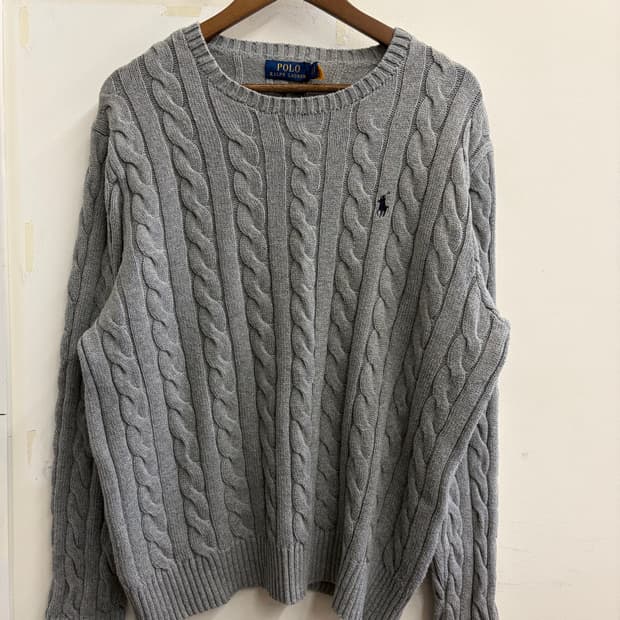 N83. 폴로 꽈배기니트