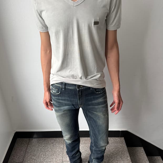 00s Dolce&Gabbana plate destroyed tee