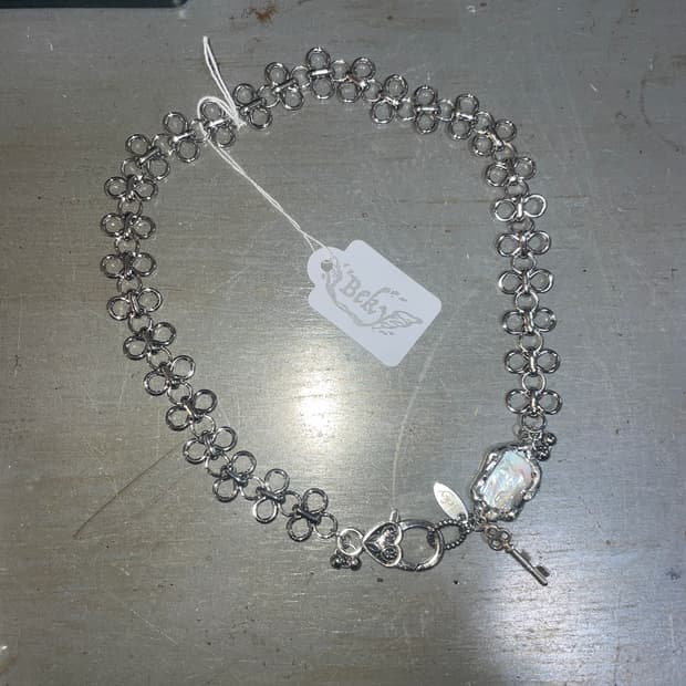 베키 스퀘어 펄 목걸이