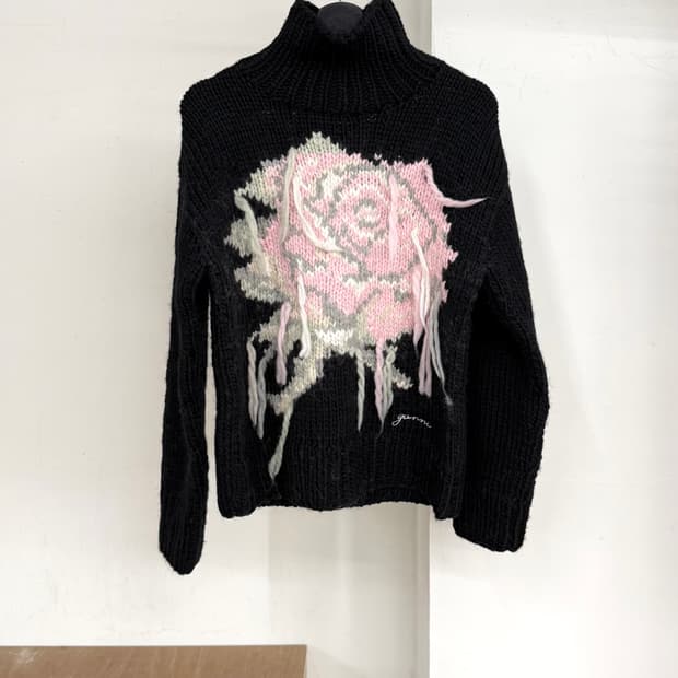 가니 블랙 핸드니트 터틀넥 스웨터