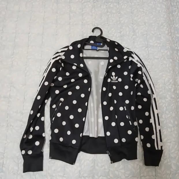 아디다스 도트져지