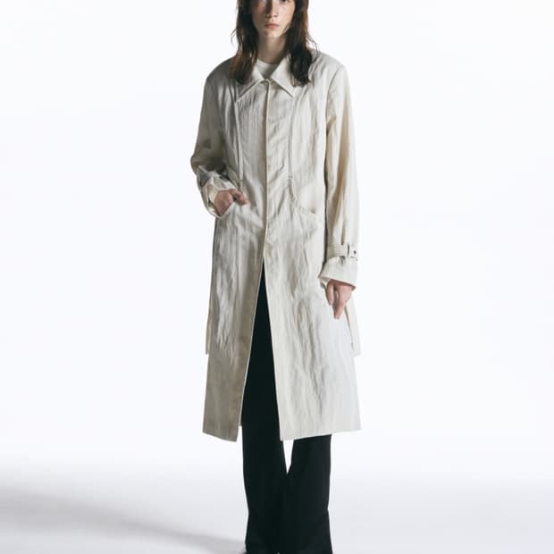 인사일런스우먼 글리터 싱글 코트