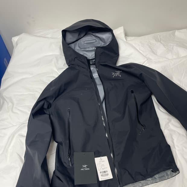 아크테릭스 신형 베타 m사이즈