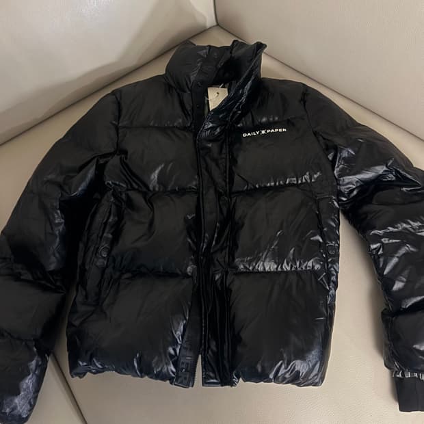 daily paper 데일리 페퍼 core puffer 숏패딩 