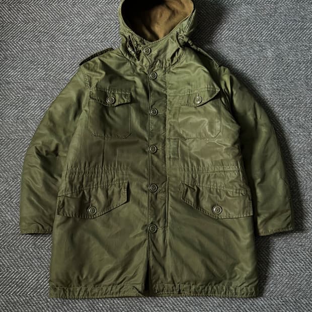 70s 캐나다군 제너럴 익스트림 밀리터리 파카 (105)
