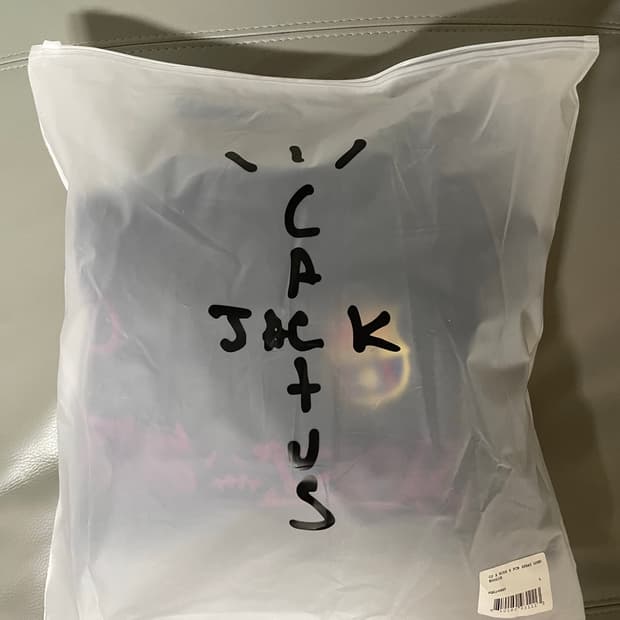 나이키 fc바르셀로나x트레비스 스캇 후드 L사이즈