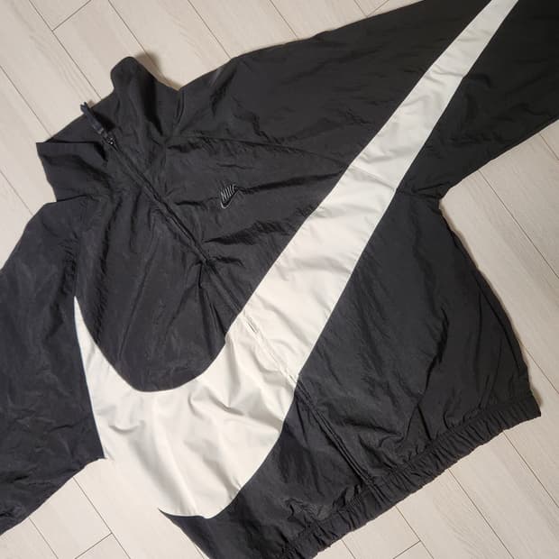 나이키 스테이트먼트 HBR 우븐 빅스우시 바람막이 재킷 AR3133-01