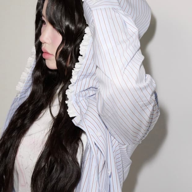 오모모 블루 셔츠