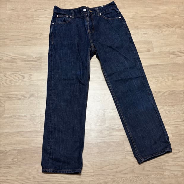 페이탈리즘 Moderation indigo straight fit