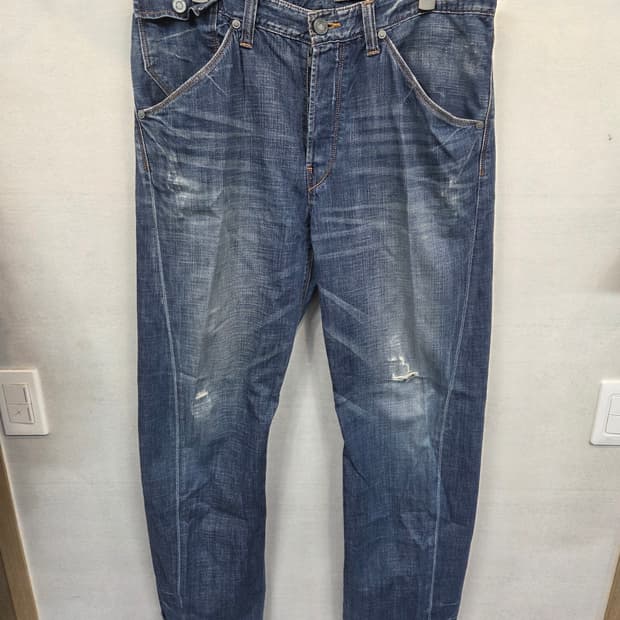 리바이스 빈티지 엔지니어드진 데님팬츠 34