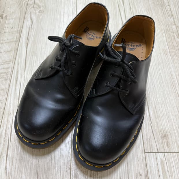 닥터마틴 1461 3홀 스무스 270