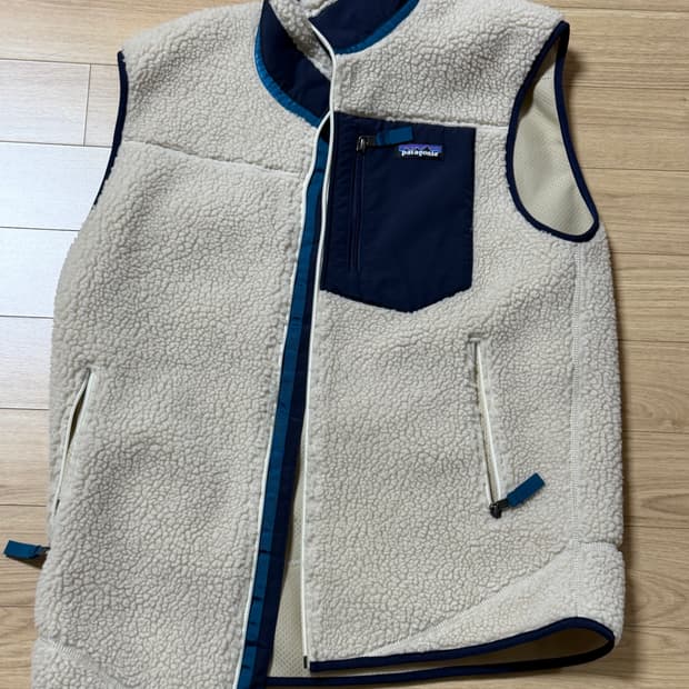 파타고니아 후리스 조끼