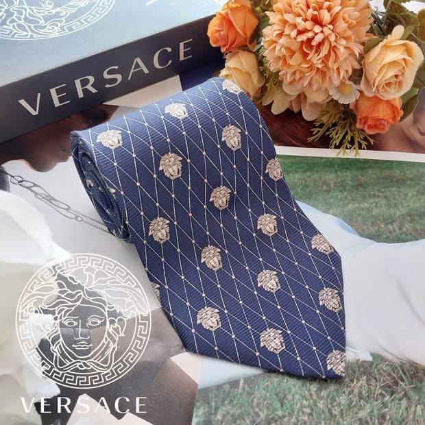 베르사체 네이비 메두사 패턴 넥타이 9.8cm A+~A등급 K2555
