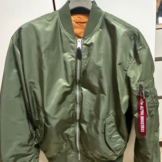 알파인더스트리 항공점퍼