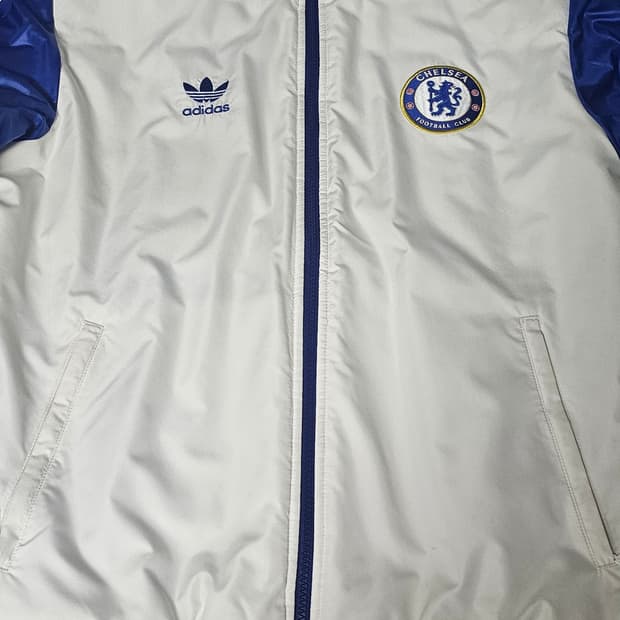 첼시 리버서블 XL 105사이즈 판매합니다.