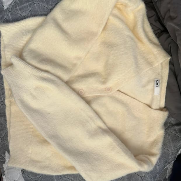 스파오 니트 가디건