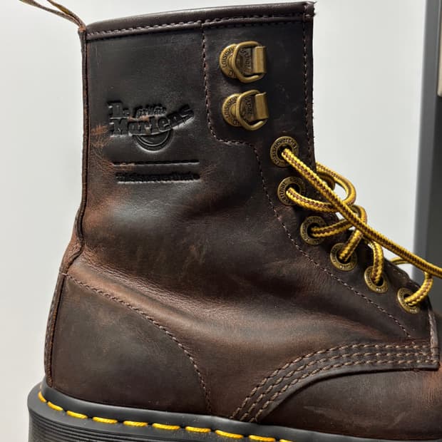 디네댓 x 닥터마틴 콜라보