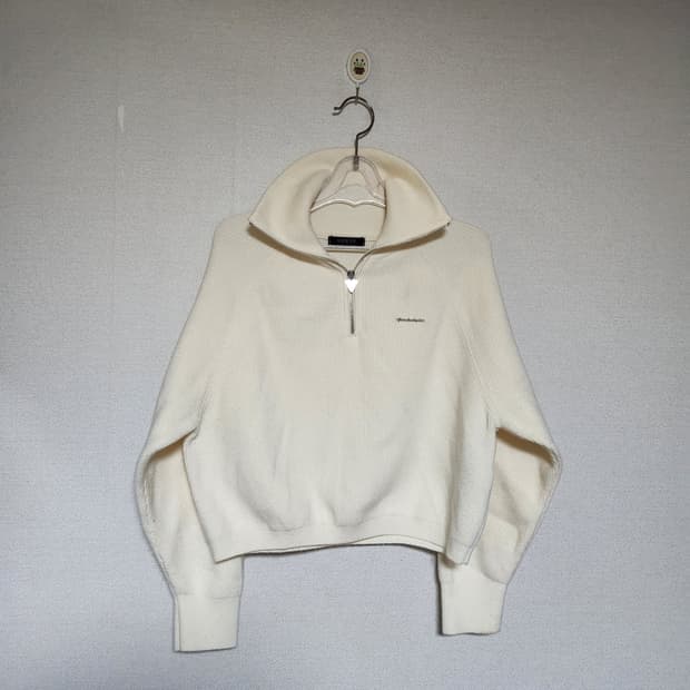 24년 게스 니트 반집업 XS.S