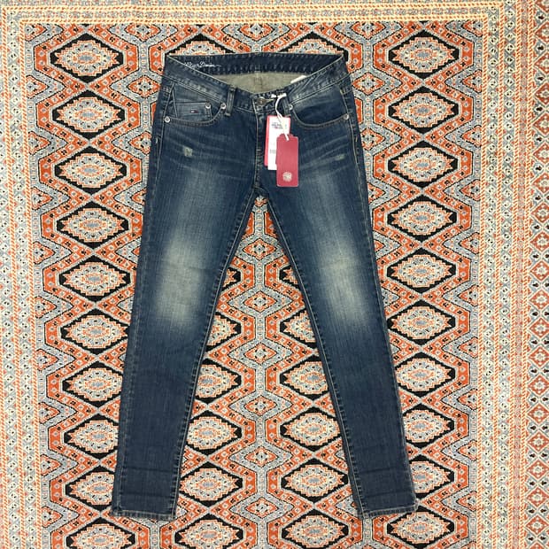 (택있는 새상품) 타미힐피거 데님 중청 골반 데님팬츠 여성30