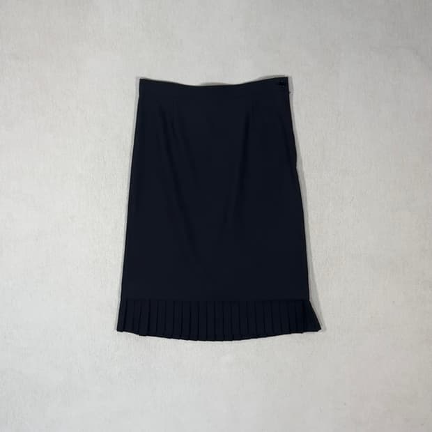 Archive Pleated Black Skirt