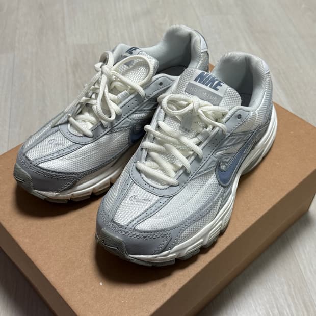 나이키 이니시에터