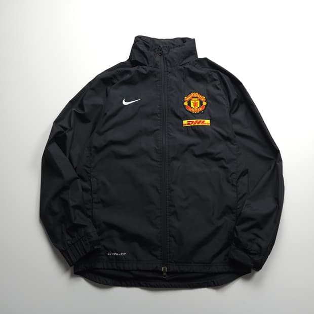 나이키 스톰핏 맨체스터 유나이티드 레인 바람막이 자켓 (M)
