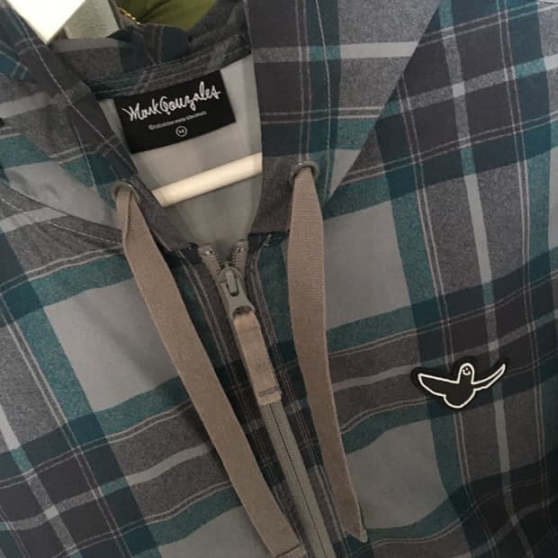 와릿이즌 마크곤잘레스 체크 바람막이