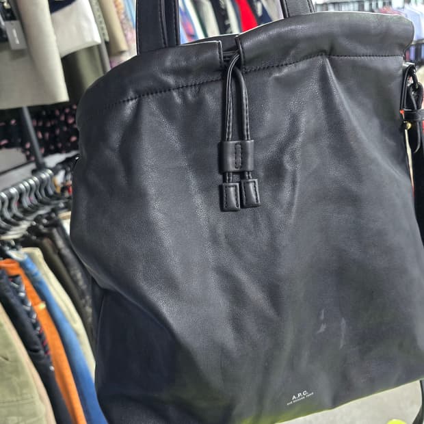 A.P.C 아페쎄 블랙 가죽 숄더백 토트백 (1481)