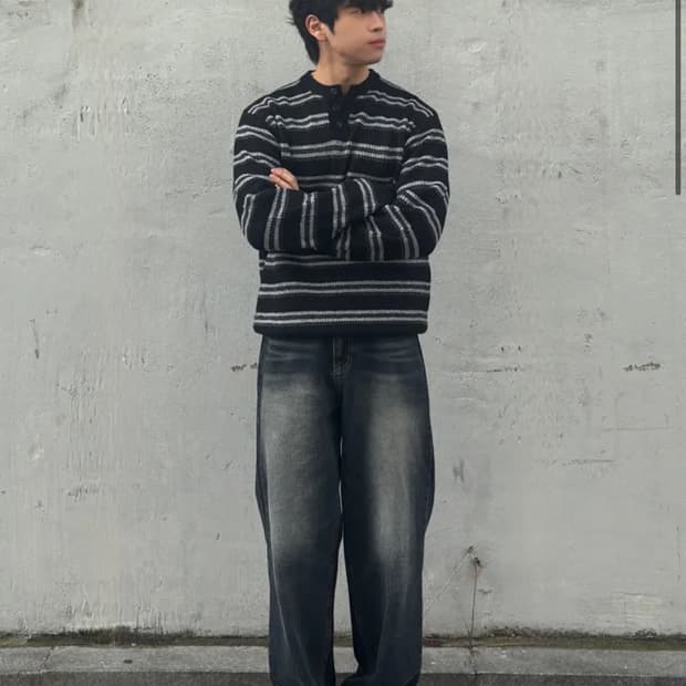 LEIRE 스트라이프헨리넥  니트 L사이즈 거의새상품