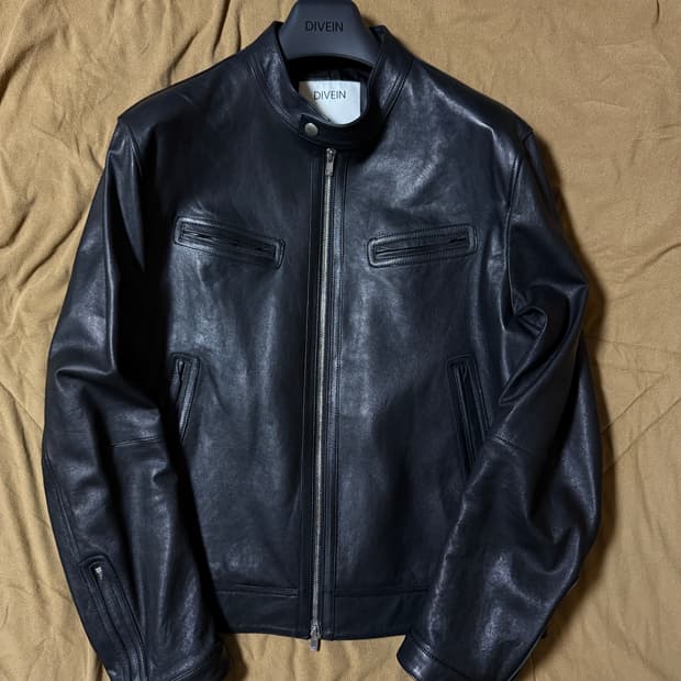 [1] 다이브인 루즈드 베지터블 램스킨 레더 자켓 블랙 팝니다