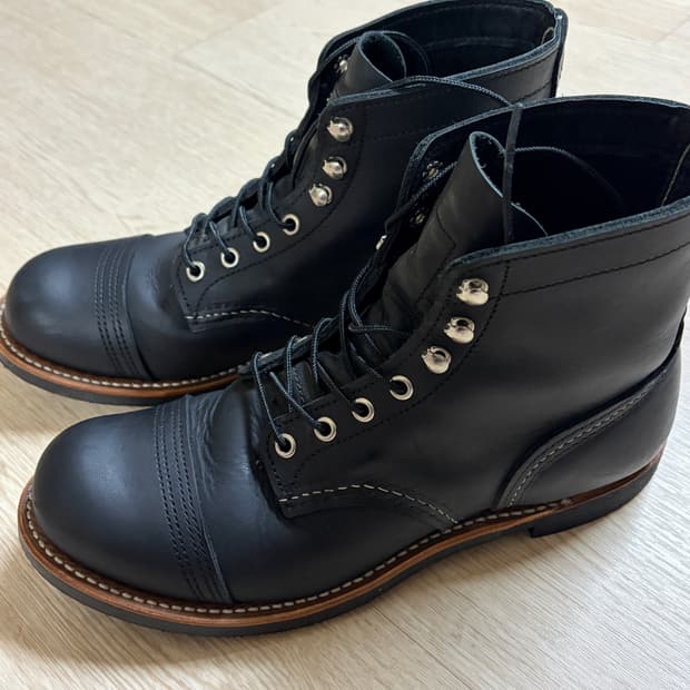 Red Wing Iron Ranger 8084 Black Harness 