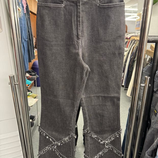 Grand Duché 빈티지  여성 부츠컷 흑청 데님팬츠