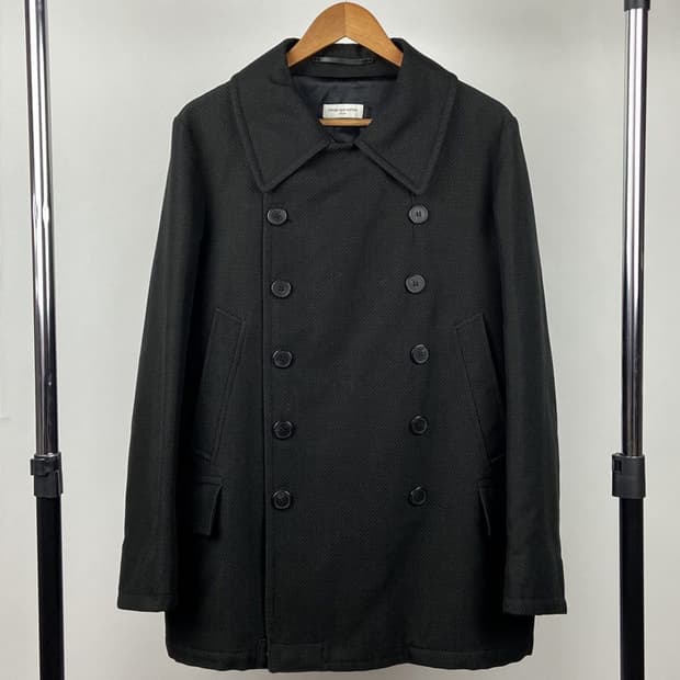 드리스 반 노튼 피코트