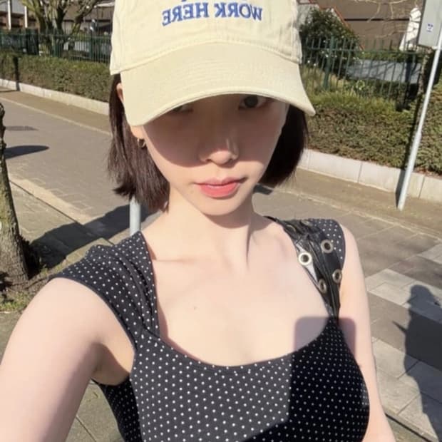 브랜디멜빌 brandy melville 카리나 착용 엘라 도트 탑