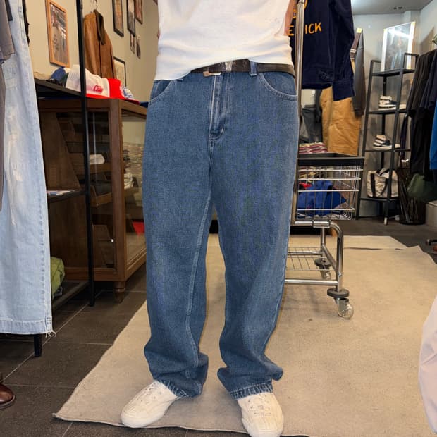 90-00’s Armani Jeans relaxed denim