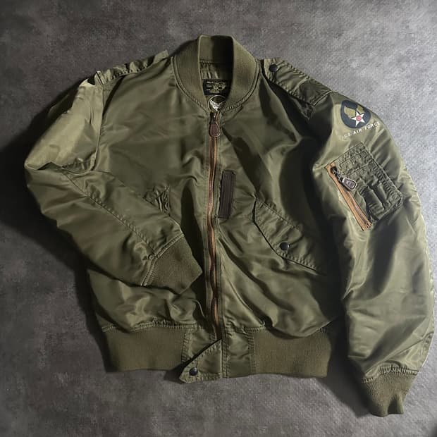 브론슨 L-2 플라이트 자켓