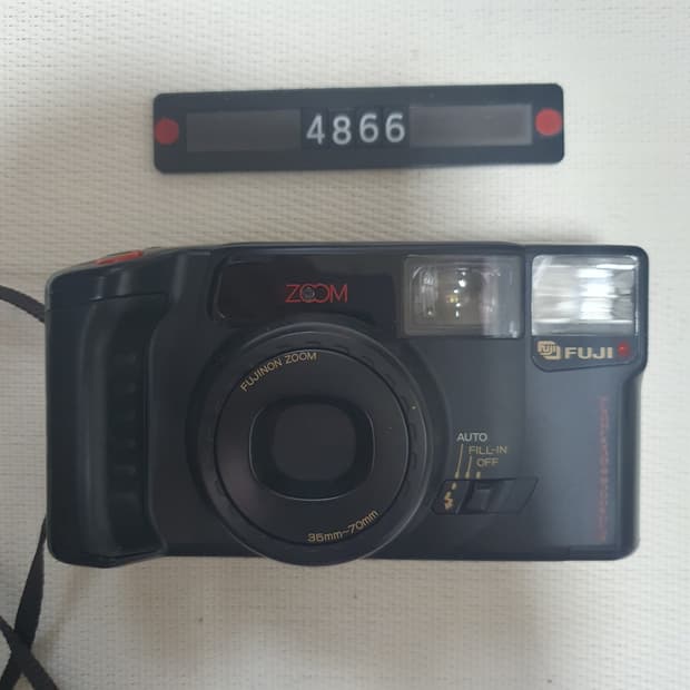 후지 줌 카디아 700 DATE 필름카메라