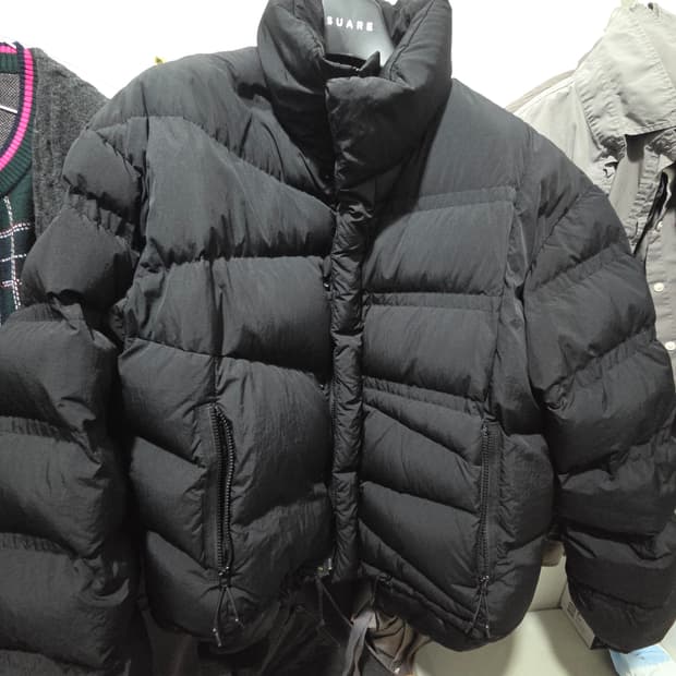 (m)언어펙티드 레이어드패딩 블랙 