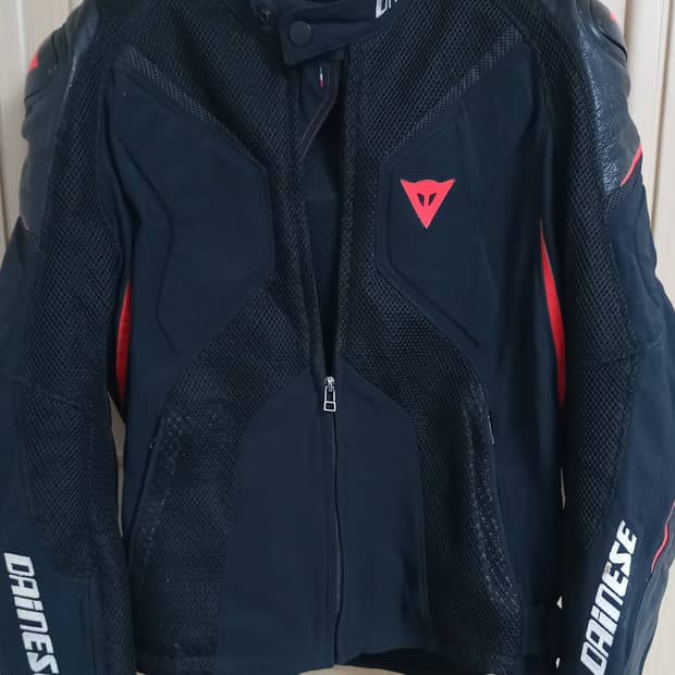 다이네즈 슈퍼라이더 자켓 블랙/레드 50사이즈