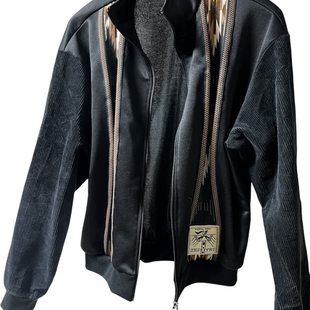 캐피탈 제피르 트랙탑 블랙 3사이즈