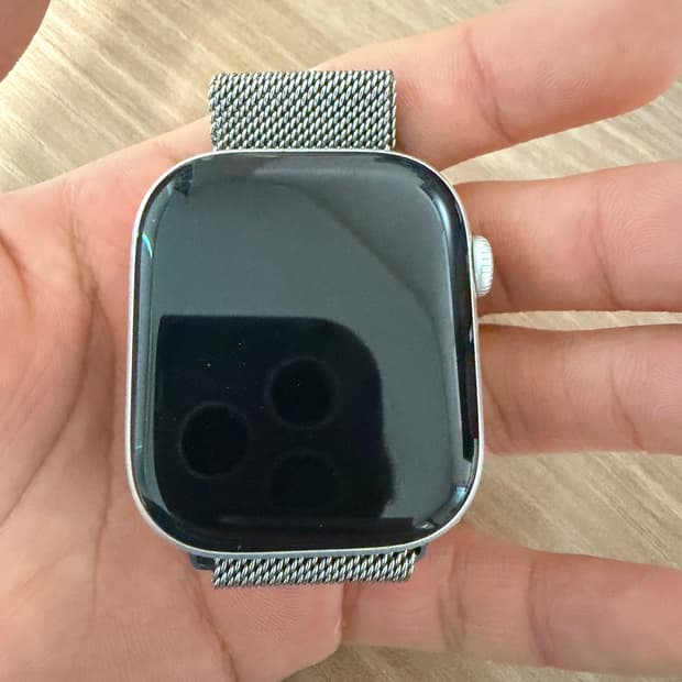 애플워치 10 46mm 실버 GPS+셀룰러 팝니다