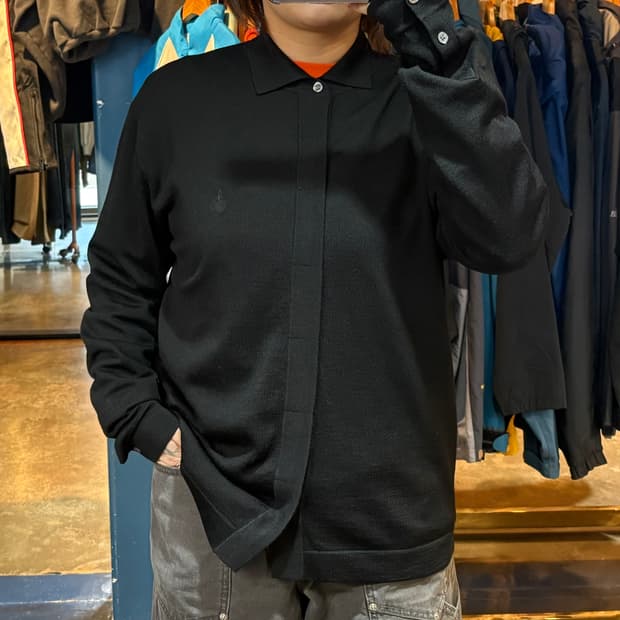 빈폴 카라넥 블랙 가디건