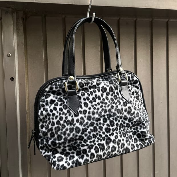 Vintage leopard fur bag