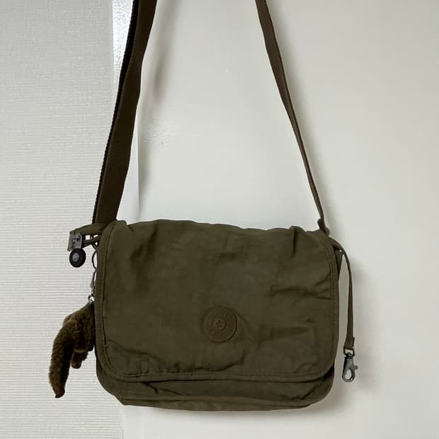 키플링 크로스백