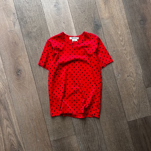 Red Dot Half T